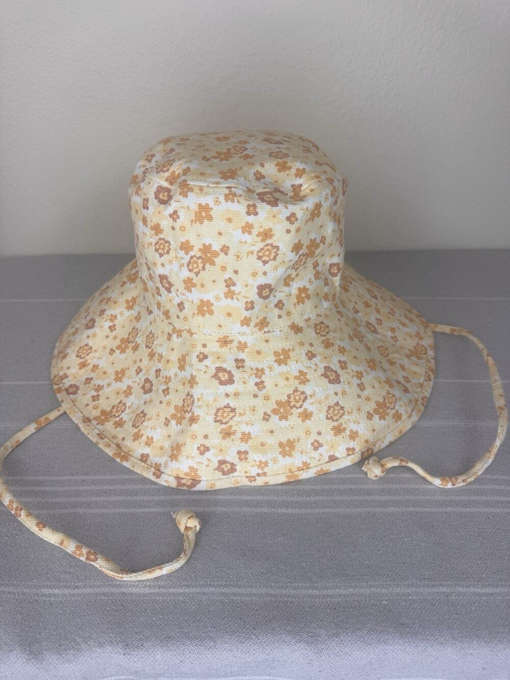 Lack Of Color Holiday Bucket Hat Wide Brim Cotton Canvas Floral Peach Bloom S/M
